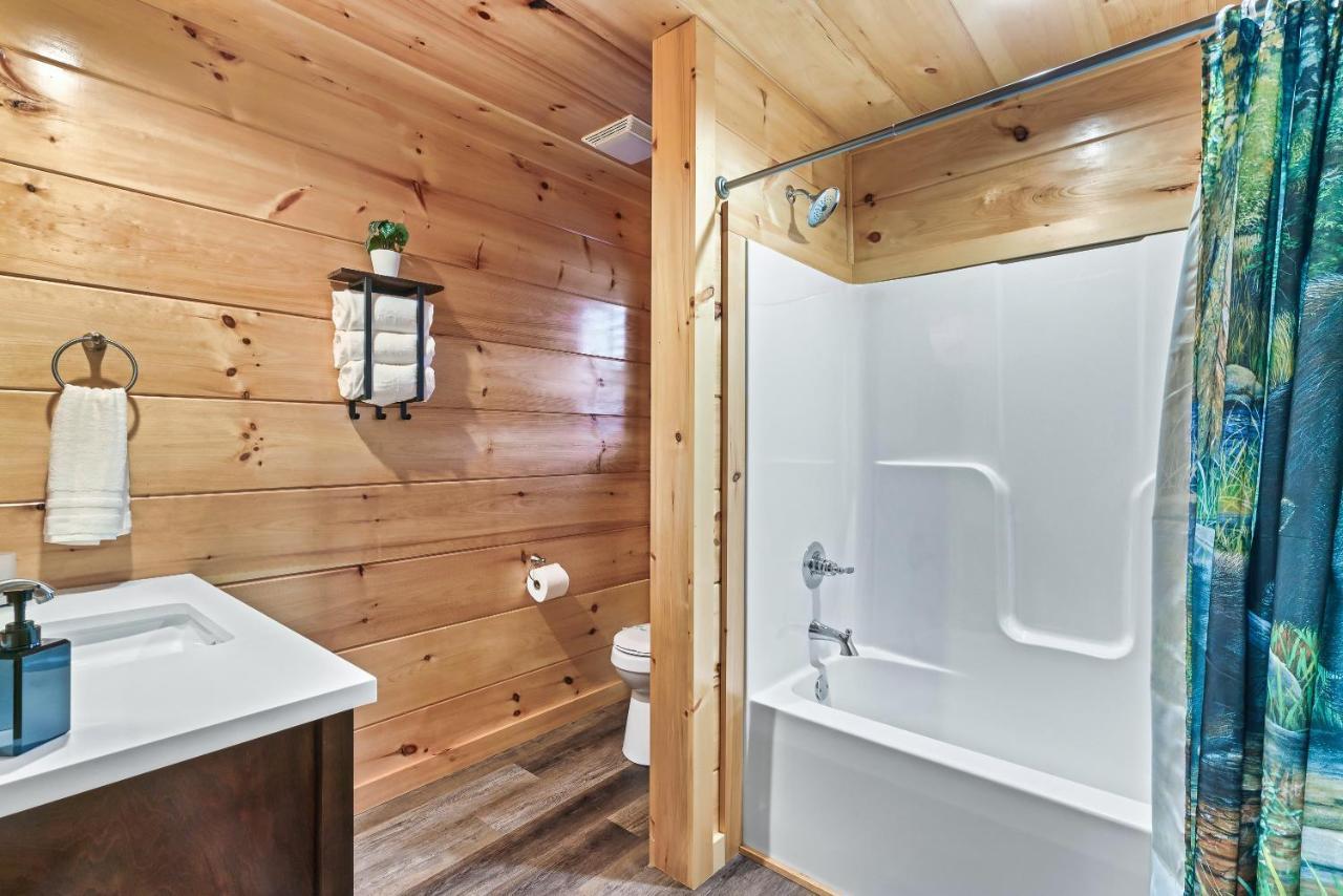 Mountains R Calling, Cozy Hideaway, King Beds, Hot-Tub, Arcade, Ev Ready Pigeon Forge Exterior foto
