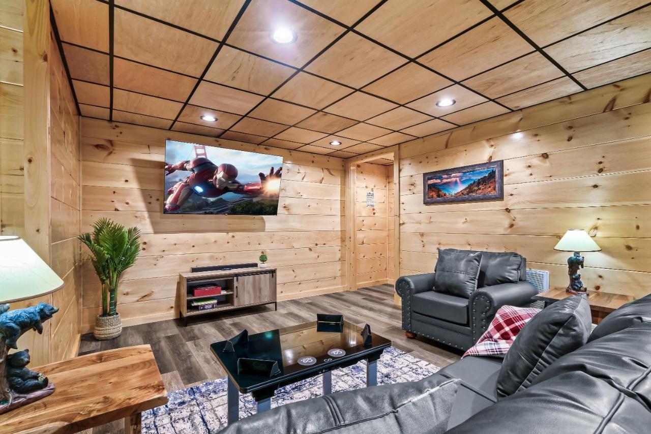 Mountains R Calling, Cozy Hideaway, King Beds, Hot-Tub, Arcade, Ev Ready Pigeon Forge Exterior foto