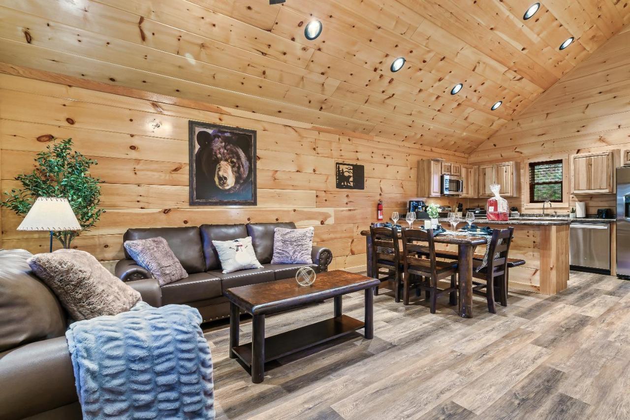 Mountains R Calling, Cozy Hideaway, King Beds, Hot-Tub, Arcade, Ev Ready Pigeon Forge Exterior foto