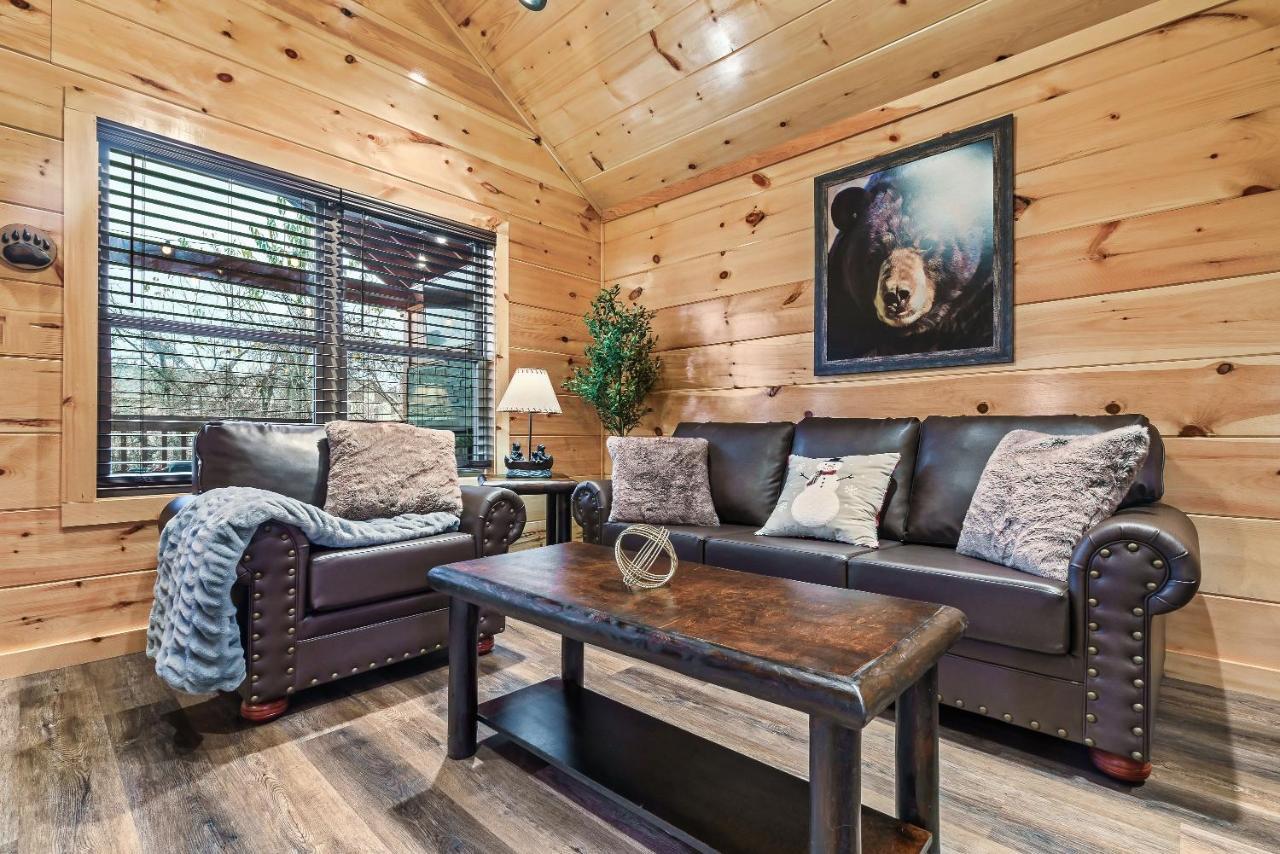 Mountains R Calling, Cozy Hideaway, King Beds, Hot-Tub, Arcade, Ev Ready Pigeon Forge Exterior foto